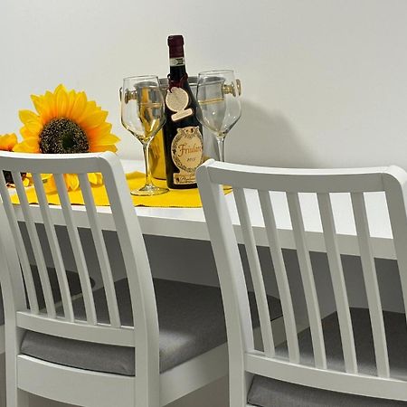 Residenza Giovanni コントネ エクステリア 写真
