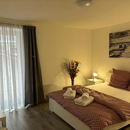 Residenza Giovanni コントネ エクステリア 写真