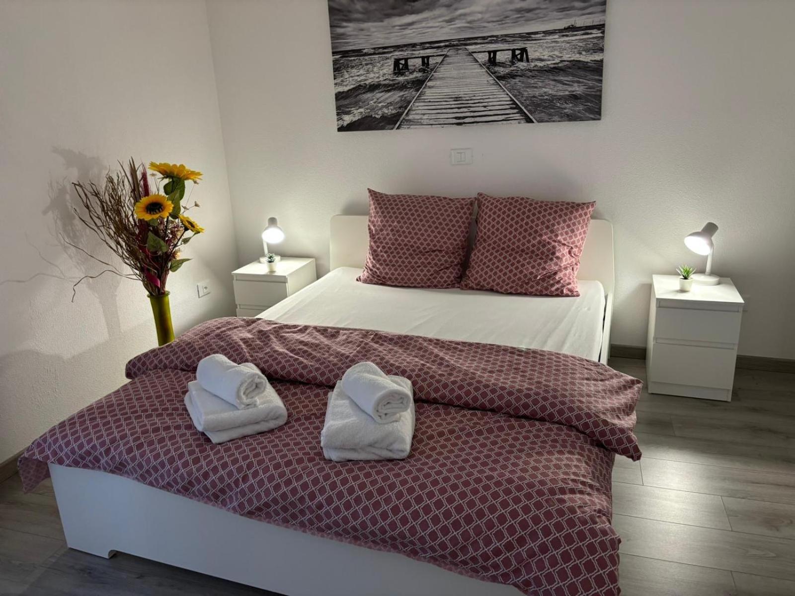 Residenza Giovanni コントネ エクステリア 写真