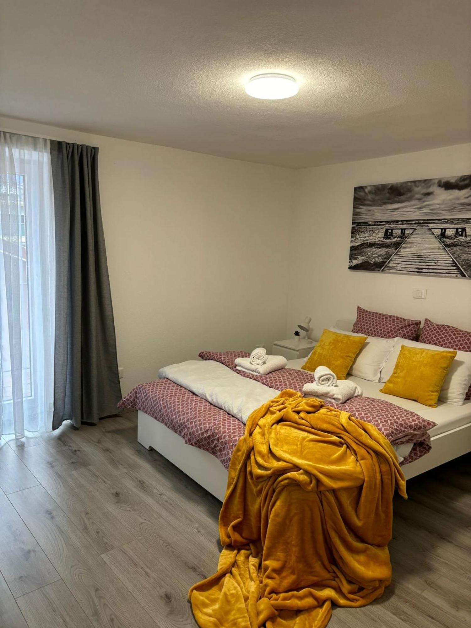 Residenza Giovanni コントネ エクステリア 写真